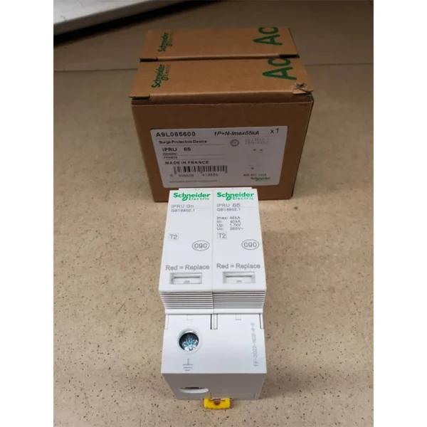 Schneider Electric 65KA 2P DC Surge Protective Devices